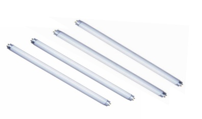 Lot de 4 Tubes Fluorescents Anti- Eclatement KILEO - 20W + 4 starters